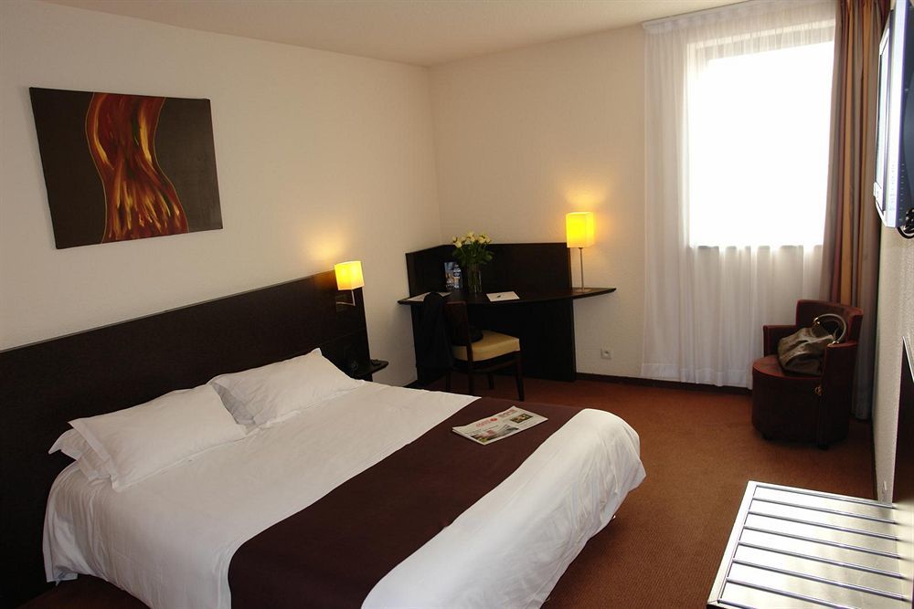 Brit Hotel Du Stade Rennes Ouest Room photo