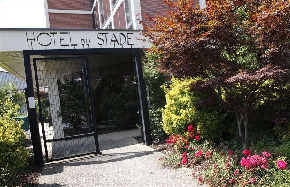 Brit Hotel Du Stade Rennes Ouest Exterior photo